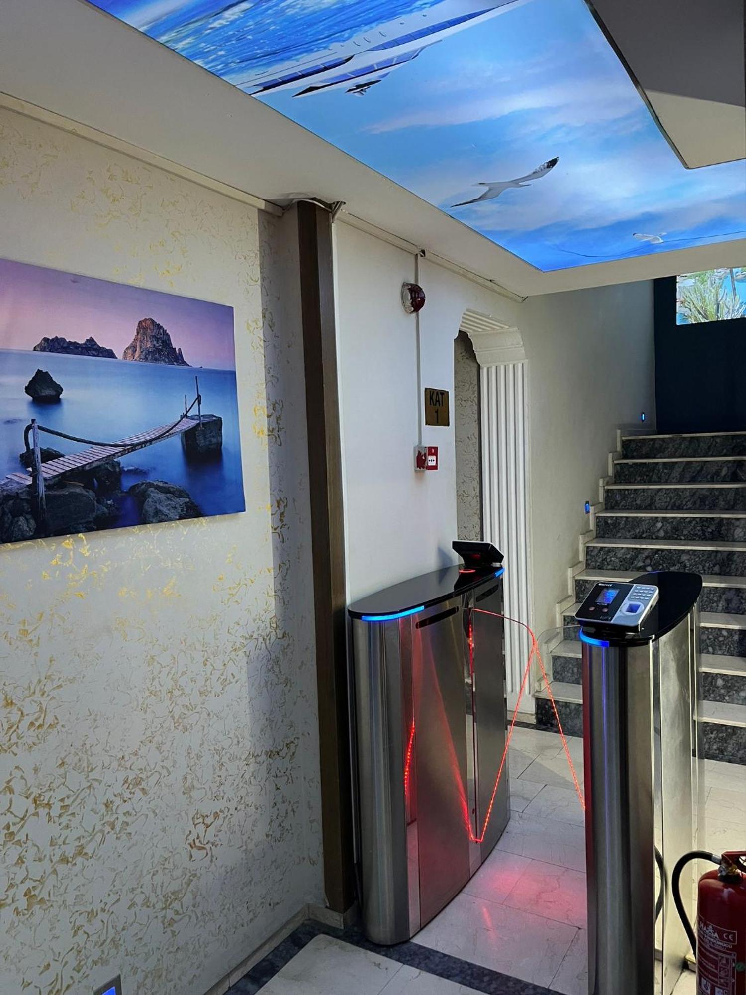 Sirinyer Elit Residance Apart Hotel Smirne Esterno foto