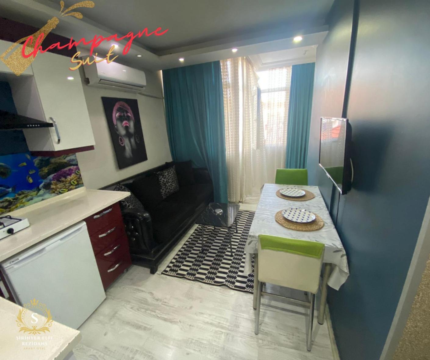 Sirinyer Elit Residance Apart Hotel Smirne Esterno foto