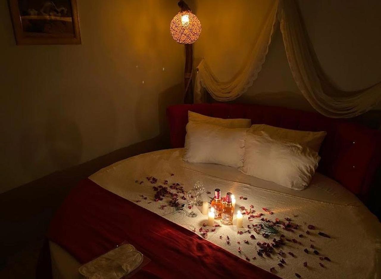Sirinyer Elit Residance Apart Hotel Smirne Esterno foto